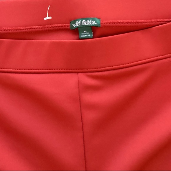 Wild Fable side hip cutout flare pant legging. Size XL. - Picture 4 of 5